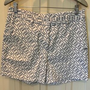 J Lindeberg size 30  GWEN printed golf shorts womenNavy/white